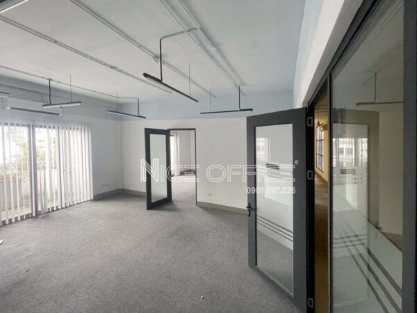 Văn phòng trống cho thuê tại tòa nhà Đức Anh Building
