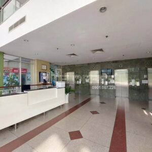Sảnh trệt tại tòa nhà Botanic Towers