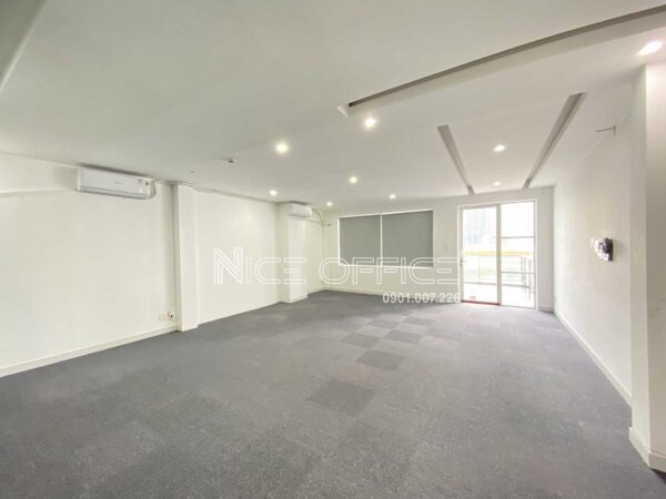Văn phòng trống nhỏ cho thuê tại tòa nhà M.O.R.E 655 Điện Biên Phủ