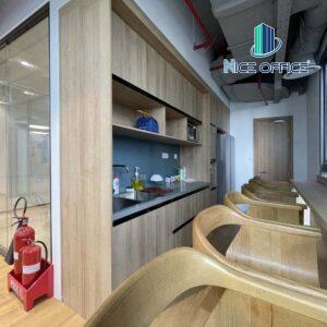 Khu vực pantry tại văn phòng trọn gói The Nexx