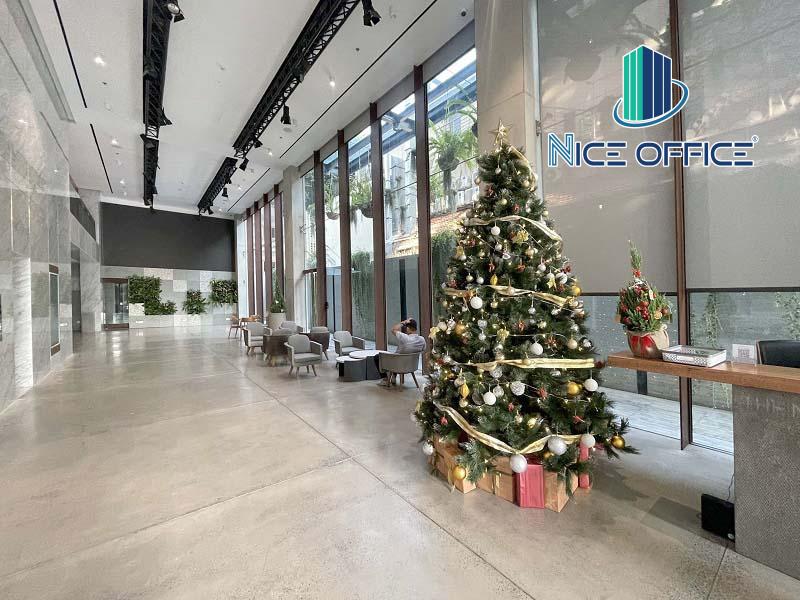 Sảnh đón khách tại tầng trệt tòa nhà The Nexx Building