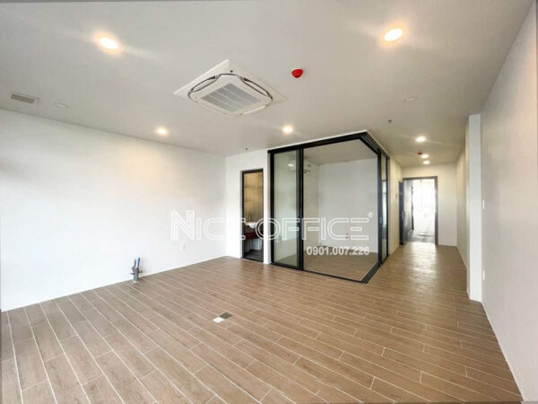 Văn phòng cho thuê 40m2 tại tòa nhà The Root Building