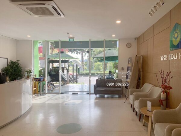Sảnh đón khách tại tòa nhà The Edu House Sala