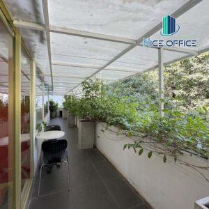 Khu vực chung có không gian xanh tại Toong Phạm Ngọc Thạch