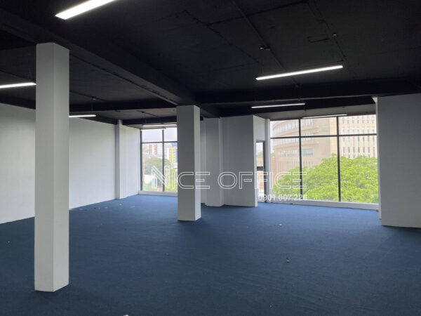 Mặt bằng trống cho thuê tại tòa nhà 88 Nguyễn Thái Sơn Building