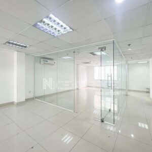 Mặt bằng trống tại tòa nhà Halo Tôn Thất Đạm