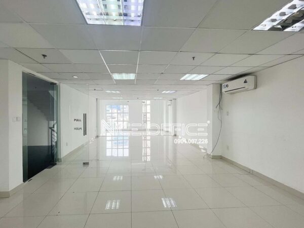 Sàn văn phòng tại tòa nhà Halo Tôn Thất Đạm