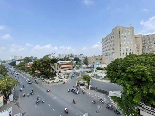 View từ tầng 5 tòa nhà 88 Nguyễn Thái Sơn Building