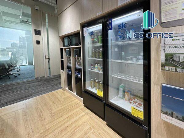 Tại pantry Cocoro The Nexus có sẵn nước lọc, trà, cafe...
