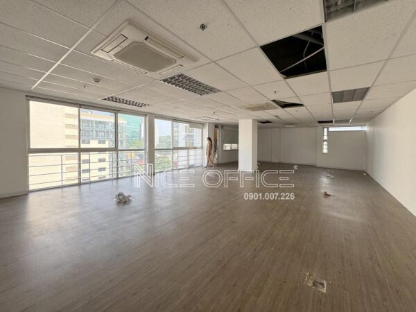 Mặt bằng trống cho thuê tại tòa nhà G8 Golden Building Trần Cao Vân