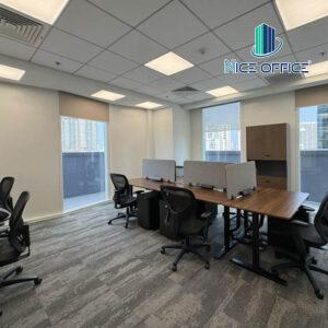 Phòng làm việc riêng tại Cobi Work được trang bị đầy đủ nội thất cao cấp