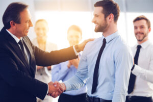 Bất kỳ ứng viên nào cũng cần được công nhận bằng chính sách lương thưởng, phúc lợi xứng đáng