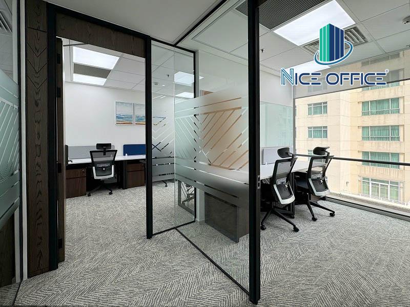 2 phòng làm việc riêng có thể mở rộng không gian lên đến 20 - 30 chỗ Pearl 5 Center