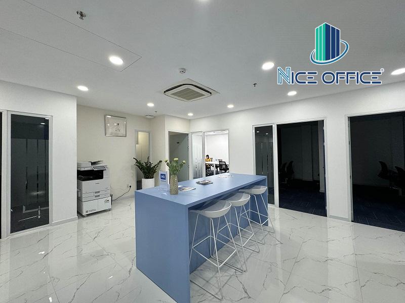 khu-vuc-pantry-tai-van-phong-tron-goi-hq-nguyen-van-troi Khu vực pantry tại văn phòng trọn gói HQ Zeta Building