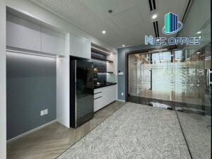 Khu vực pantry nhỏ tại văn phòng trọn gói Pearl 5 Center