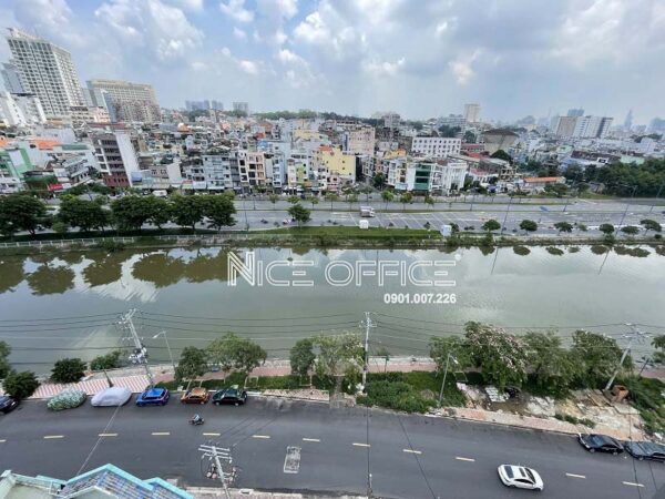 View Kênh Tàu Hủ và Võ Văn Kiệt tại tòa nhà De Vivre Building
