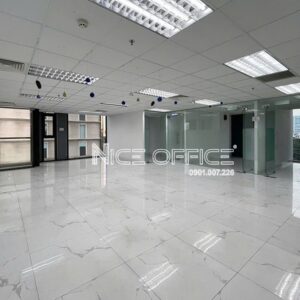 Mặt bằng trống sàn gạch tại tòa nhà JEA Building