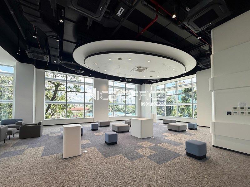 mat-bang-tai-toa-nha-daikin-tower