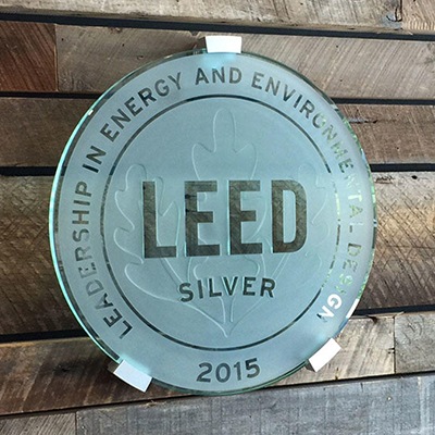 LEED Silver là một trong 4 cấp bậc của chứng nhận LEED về công trình xanh