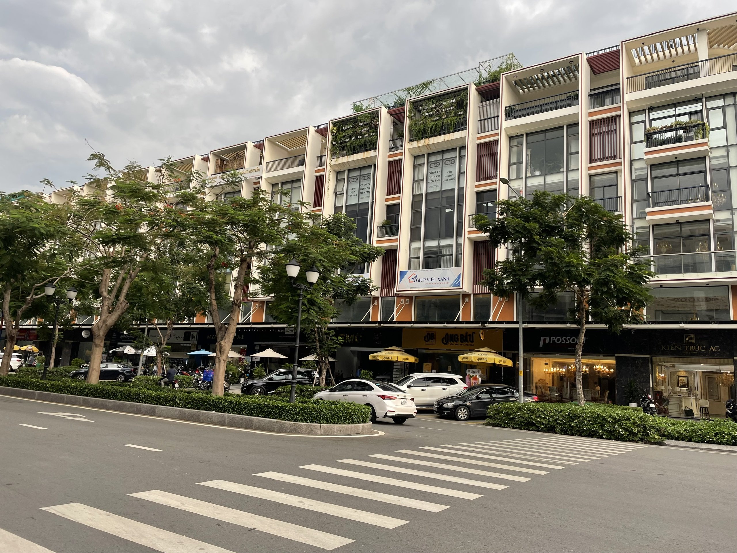 Shophouse tại Vạn Phúc City