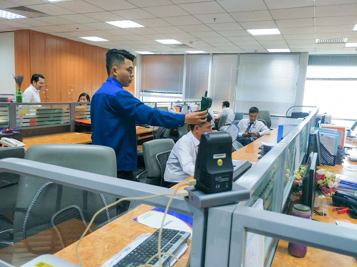 Quan trắc các yếu tố vi khí hậu tại nơi làm việc