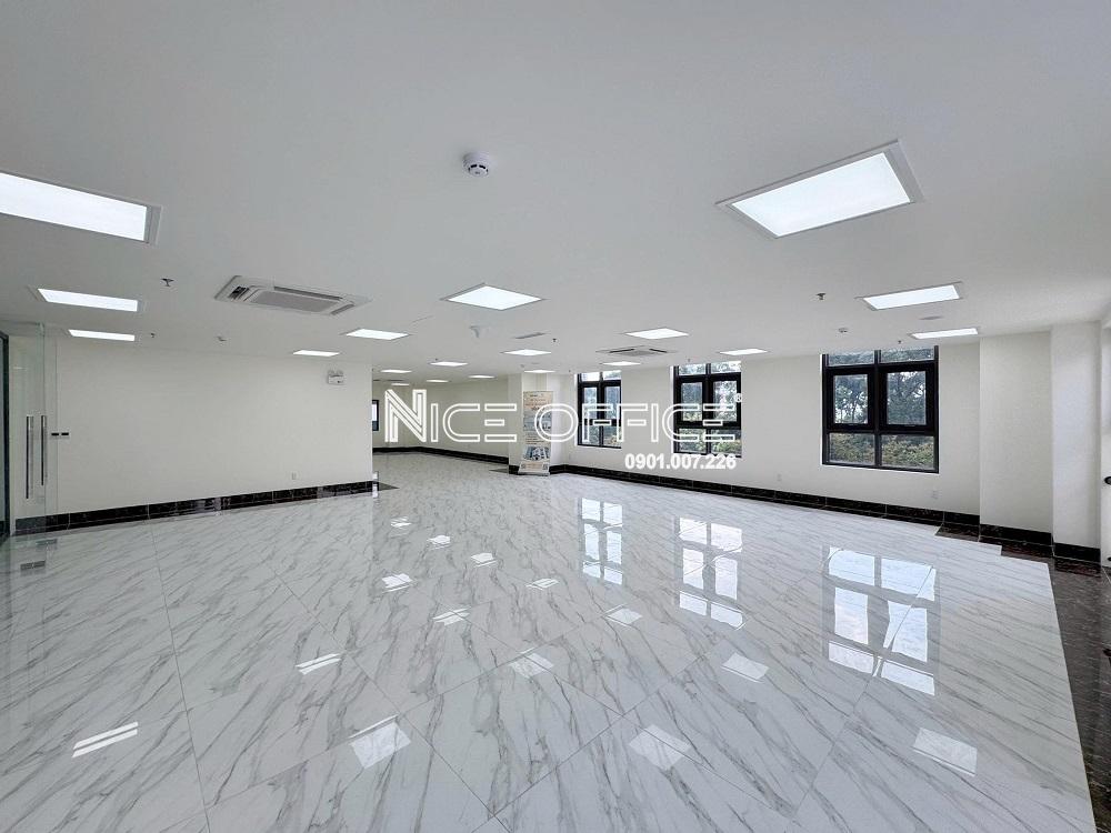 dien-tich-trong-cho-thue-van-phong-datc-building