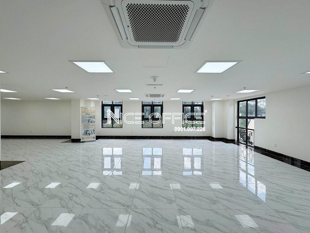 mat-bang-trong-view-thong-thoang-tai-datc-building