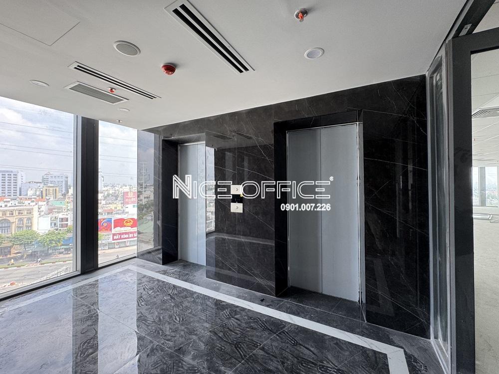 TOÀ NHÀ 137 139 NGUYÊN HỒNG - Hình ảnh 2