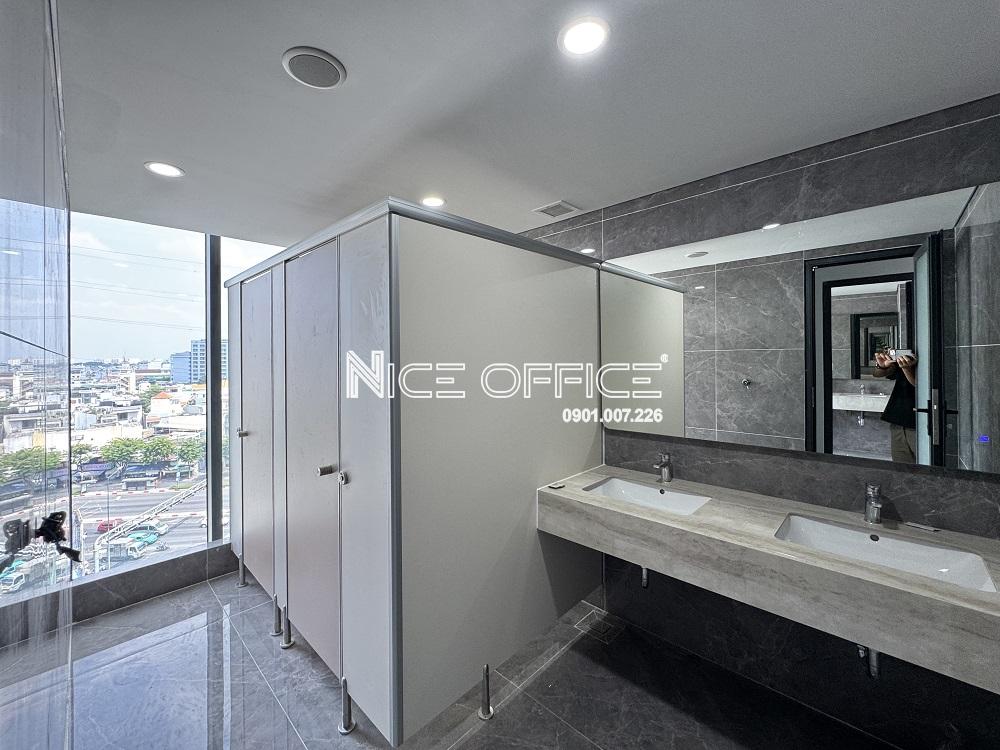 TOÀ NHÀ 137 139 NGUYÊN HỒNG - Hình ảnh 9